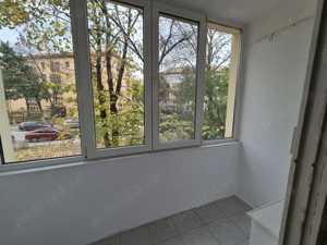 situat pe frumoasa strada HARNICIEI la etaj 1- bloc izolat termic