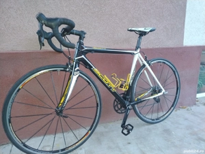vând bicicleta cursiera de carbon