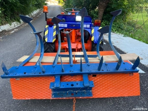 Tractoras articulat Pasquali  4x4 cu freza si scarificator - imagine 3