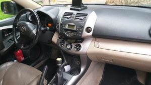 Toyota RAV4  4x4  - imagine 4