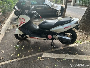 Yamaha TMax  - imagine 3