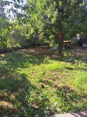 Casa-Vila ultrafinisata in regim D+P+E cu toate utilitatile pe 900 mp,teren - imagine 12