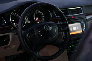 Skoda Superb 2.0 TDI - imagine 5