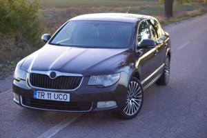 Skoda Superb 2.0 TDI - imagine 2
