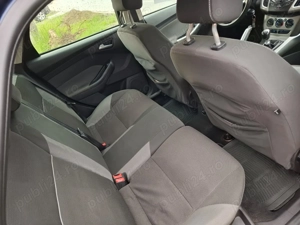 Ford focus an 2012 mașina personală  - imagine 3