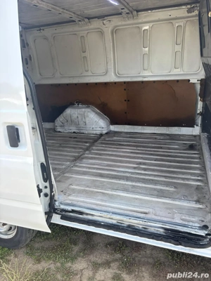 Vand Ford Transit 2.2 diesel  - imagine 2