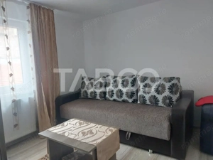 Apartament la casa 97 mpu 5 camere 2 bucatarii 3 bai gradina Cisnadie - imagine 2