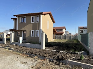 Casa individuala, 4 camere, 120mp, 589mp teren, Cartierul Primăverii! - imagine 2