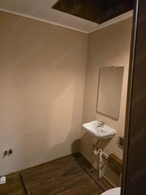 Chirie spatiu birou la casa , cabinet , etc ultracentral , parter, sc 65 mp intrare stradala - imagine 11