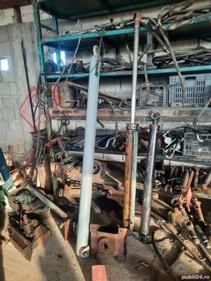 Cupe tih și diferiți cilndrii  - imagine 5