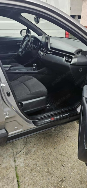 Vând Toyota CHR Hybrid automata - imagine 3