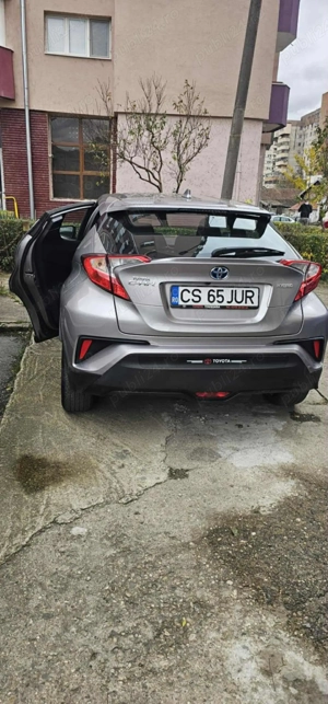Vând Toyota CHR Hybrid automata - imagine 2
