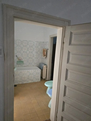 Vand casa ultrac Zona mag Crisul, SC 200 mp, teren 242mp,front stradal mare ,intrare auto, inc oras - imagine 10