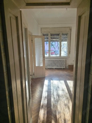 Vand casa ultrac Zona mag Crisul, SC 200 mp, teren 242mp,front stradal mare ,intrare auto, inc oras - imagine 11