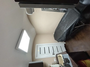 Proprietar închiriez cameră într-un spațiu comercial 