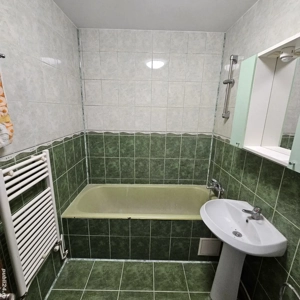 Vand apartament 3 camere D. in Târgu Frumos - imagine 4