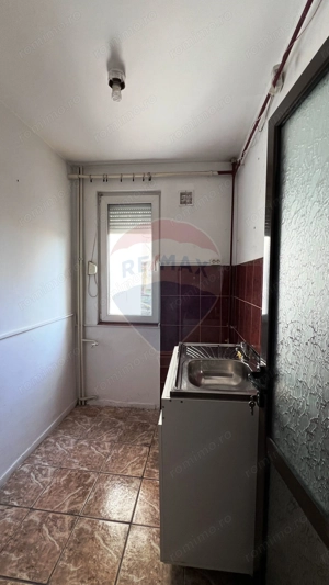 Apartament cu 2 camere de vânzare în zona Micro 19 I Galați - imagine 7