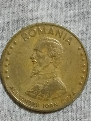 Moneda veche de colecție 
