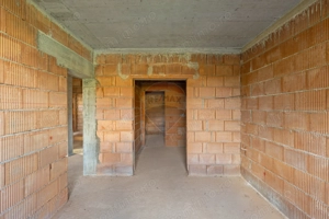 Casă la roșu cu teren generos, 500 mp, situată pe strada Ostașului - imagine 20