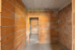 Casă la roșu cu teren generos, 500 mp, situată pe strada Ostașului - imagine 17