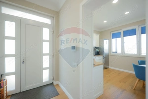 De vânzare casă cu 5 camere, în zona de dealuri, str. Răspântiilor - imagine 17