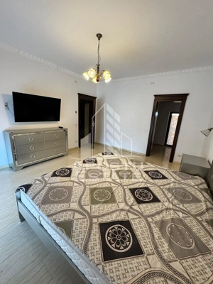 Duplex de inchiriat in Dumbravita 5 Camere, 2 bai, Curte proprie - imagine 9