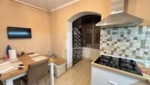 Apartament cu 3 camere in zona Soarelui, centrala termica, decomandat - imagine 10