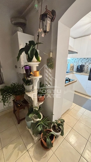 Apartament cu 3 camere in zona Soarelui, centrala termica, decomandat - imagine 8