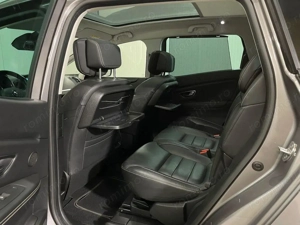 Renault Grand Scenic - imagine 12
