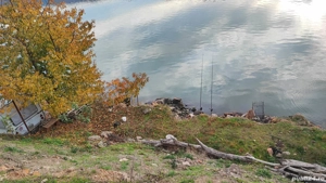 teren dunare ,la 2 km de Svinita  - imagine 3