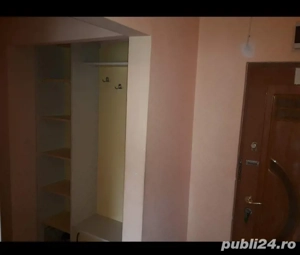 Mioveni, Ofer spre închiriere Apartament 3 camere, zona M-uri .