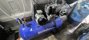 Aparat pentru aplicarea spumei poliuretanice - imagine 5