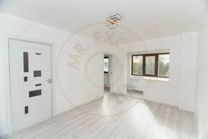 Garsoniera decomandata - renovata - etaj 1 - Gavana 