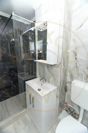 Garsoniera decomandata - renovata - etaj 1 - Gavana 