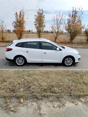 Vand Renault Megane 3  din 2013 - imagine 10
