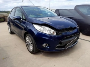 Dezmembrez Ford fiesta mk7 - imagine 3