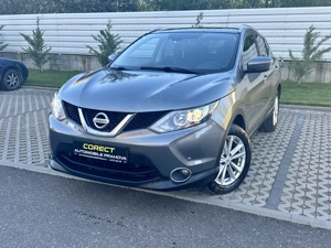 Nissan Qashqai   148.000 Km   geam panoramic   camera marsarier   garantie   rate