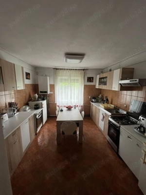 Oradea, casa de vanzare zona centrala cu vad comercial sau pentru locuit - imagine 2