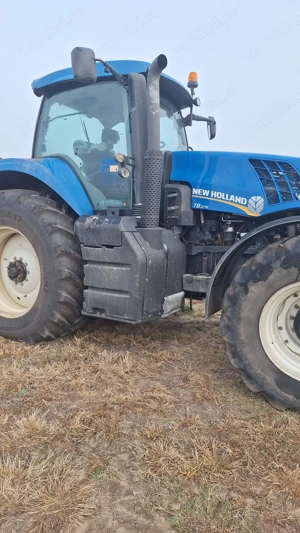 Tractor New Holland T8.275 - imagine 4