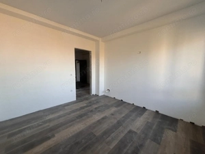 Apartament 2 camere - 70 mp utili - Micro 17 - imagine 4