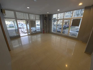 Spațiu comercial 35 mp zonă Stadion Constanța vad excelent
