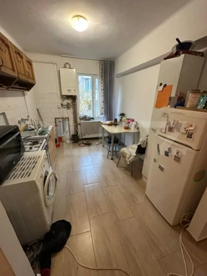 Apartament 2 camere, balcon, renovat, centrală, etaj intermediar, zonă Gruia