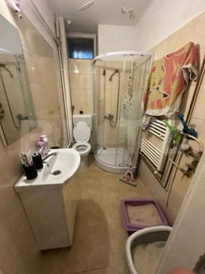 Apartament 2 camere, balcon, renovat, centrală, etaj intermediar,  Gruia - imagine 3