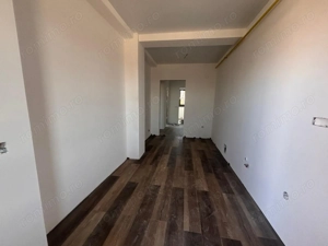 Apartament 3 camere, parter, 70 mp util - Micro 17 - imagine 11