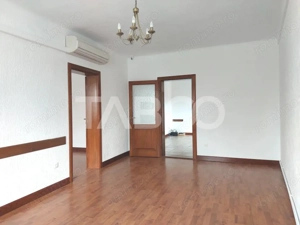 Spatiu de birou zona centrala 68 mpu 3 camere spatioase etaj 2 Sibiu - imagine 4