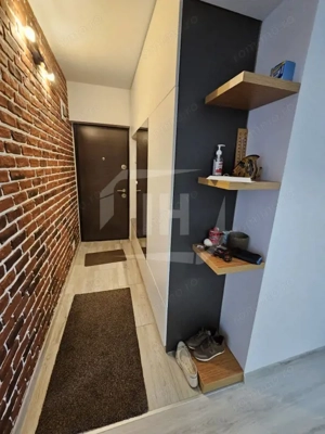 Apartament 3 camere, zona Vivo - imagine 9