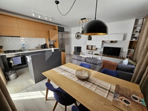 Apartament 3 camere, zona Vivo - imagine 4