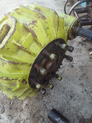 Vand transmisie finala   butuc CLAAS Jaguar - imagine 4