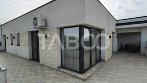 Penthouse de lux de vanzare 4 camere în Sebes