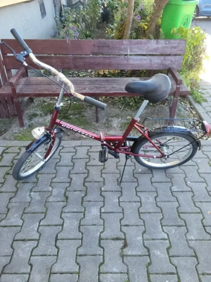 Vând bicicleta foarte puțin folosita